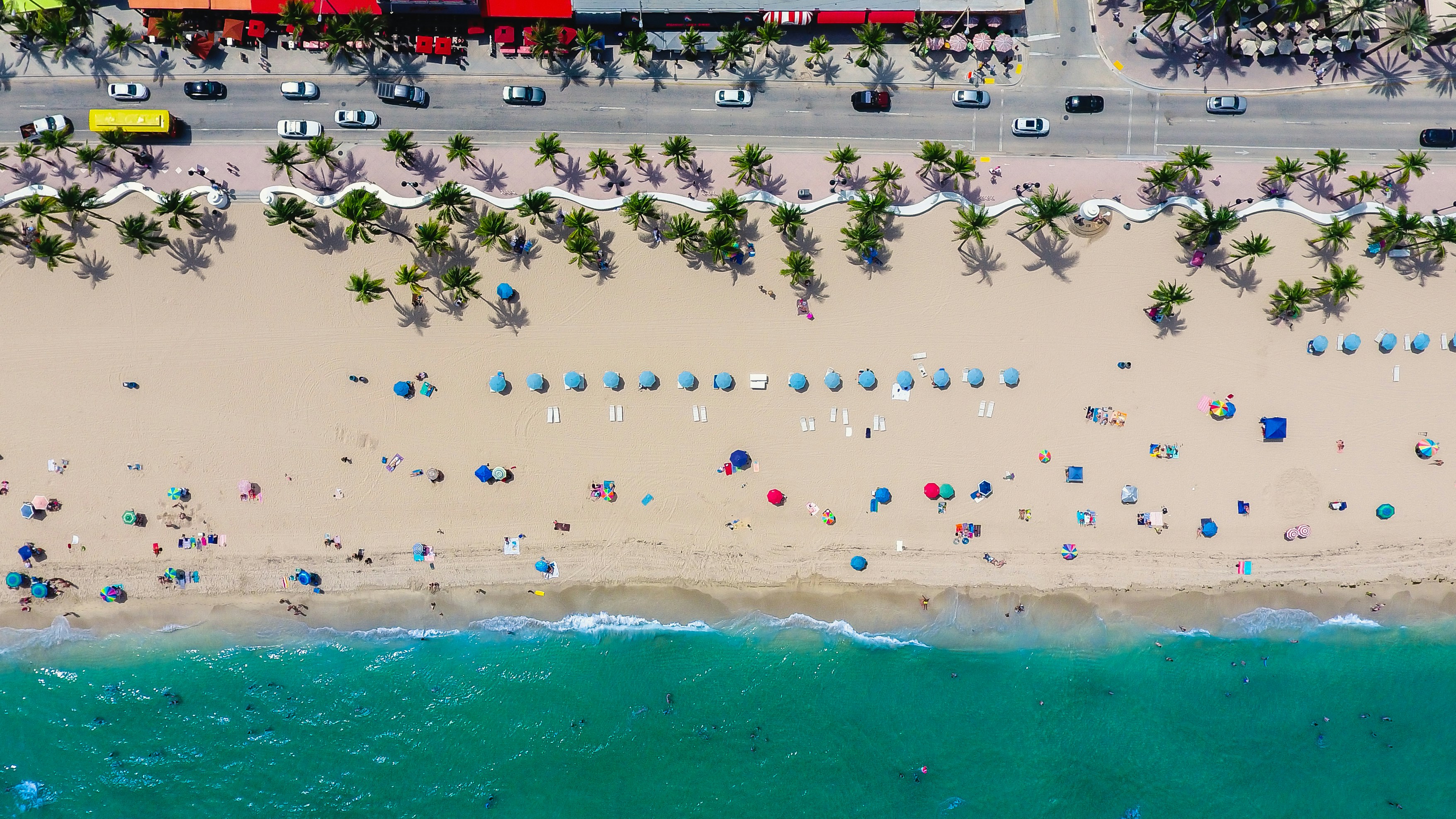 South Florida outdoor lifestyle near Wilton Manors apartments